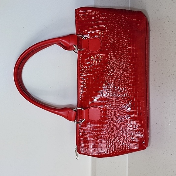 Wine Insulated Clutch New No Tags - Picture 5 of 5